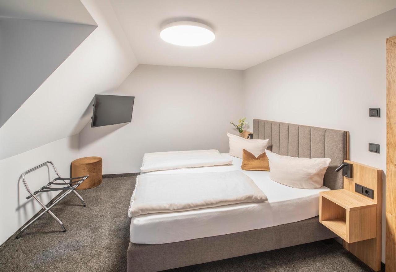 Langwieder 3* München